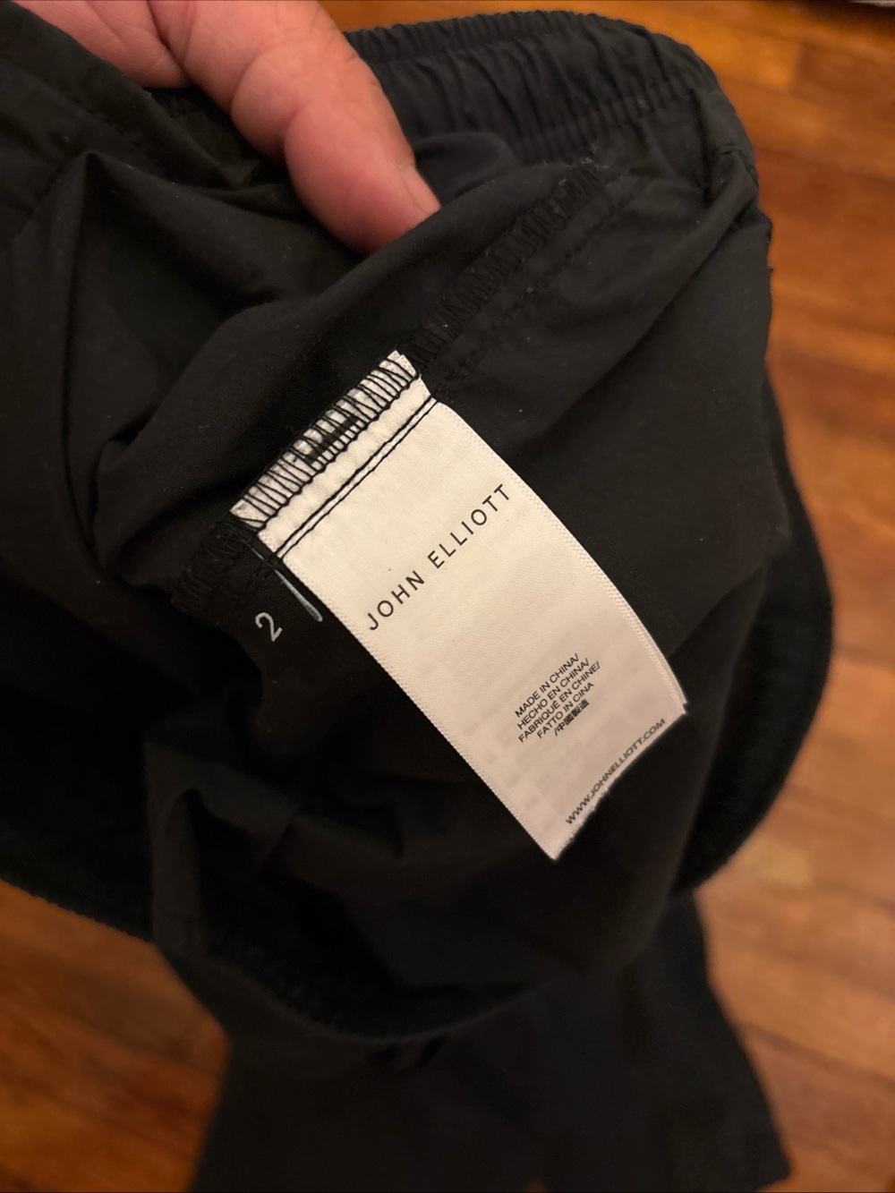 Men's John Elliot Black Drawstring Windbreaker Jogger Pants size Medium - Picture 6 of 9